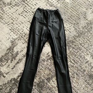 Aritzia Wilfred Free Daria pant, faux leather front